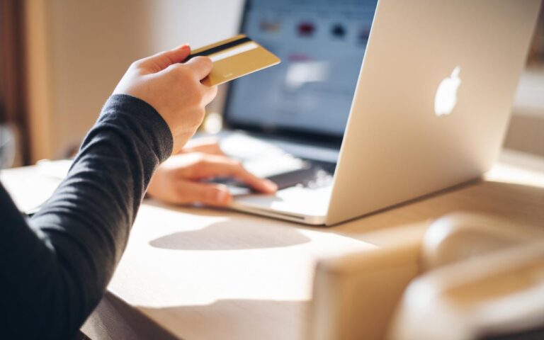 Italia: le ultime truffe bancarie e online sembrano reali, sai come proteggerti?