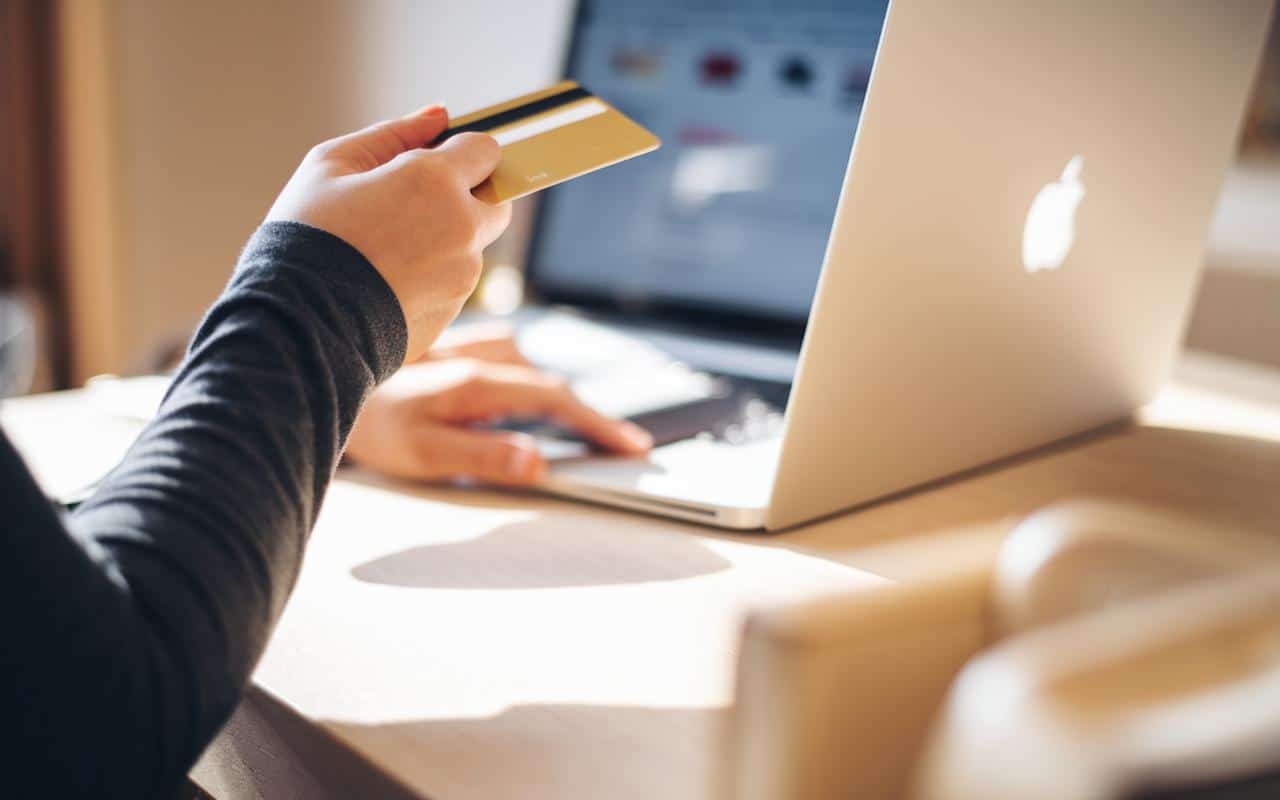 Italia: le ultime truffe bancarie e online sembrano reali, sai come proteggerti?