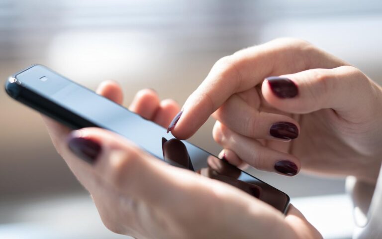 Truffa del finto messaggio Amazon: allarme phishing in Italia, già segnalati casi in Toscana